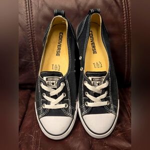 Converse Black Canvas Low-Top ballet Sneakers